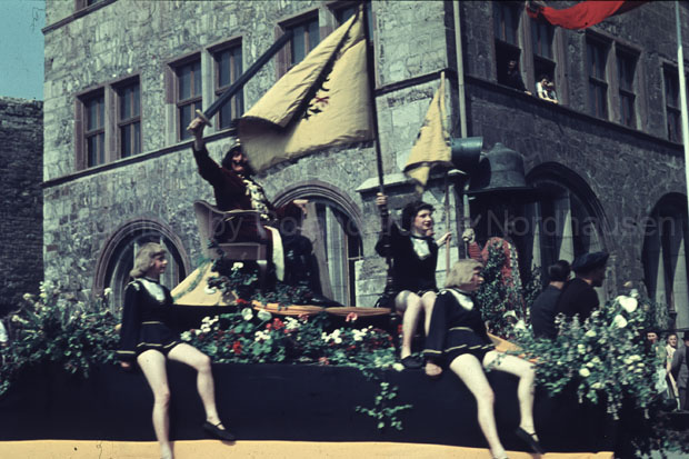 1955-04