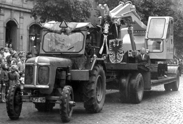 1958-09