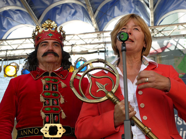 2008-32