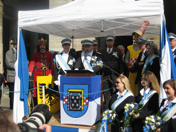 buchum_2009_10